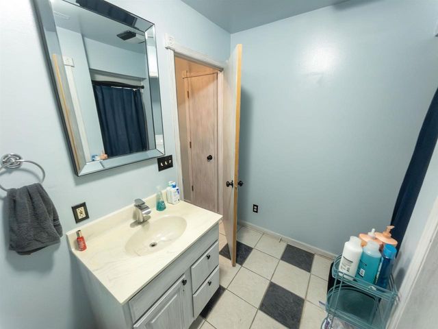 W7961 County Rd E, Oxford, WI 53952