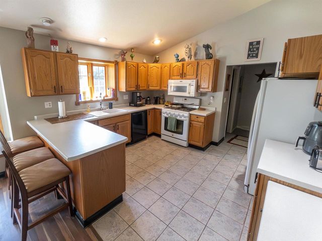 W7961 County Rd E, Oxford, WI 53952