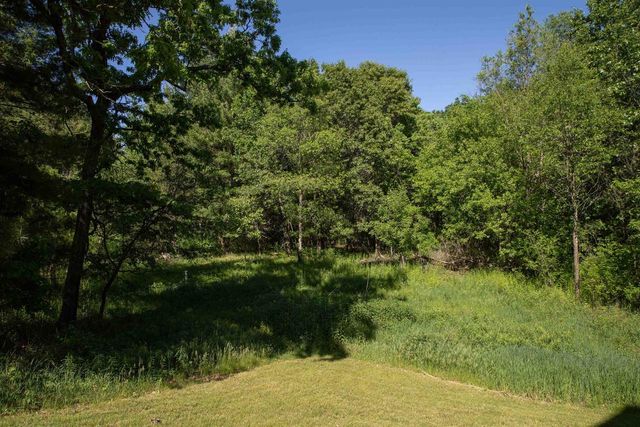 W7961 County Rd E, Oxford, WI 53952