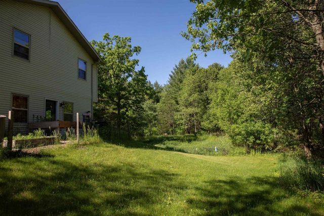 W7961 County Rd E, Oxford, WI 53952