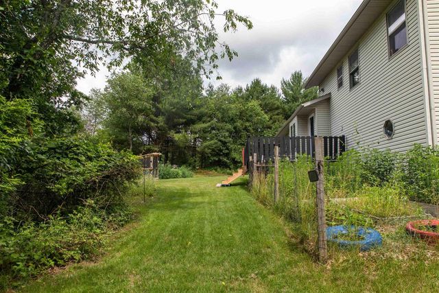 W7961 County Rd E, Oxford, WI 53952