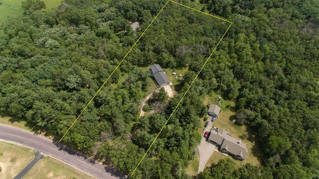 W7961 County Rd E, Oxford, WI 53952