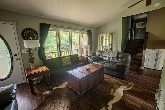 W7961 County Rd E, Oxford, WI 53952