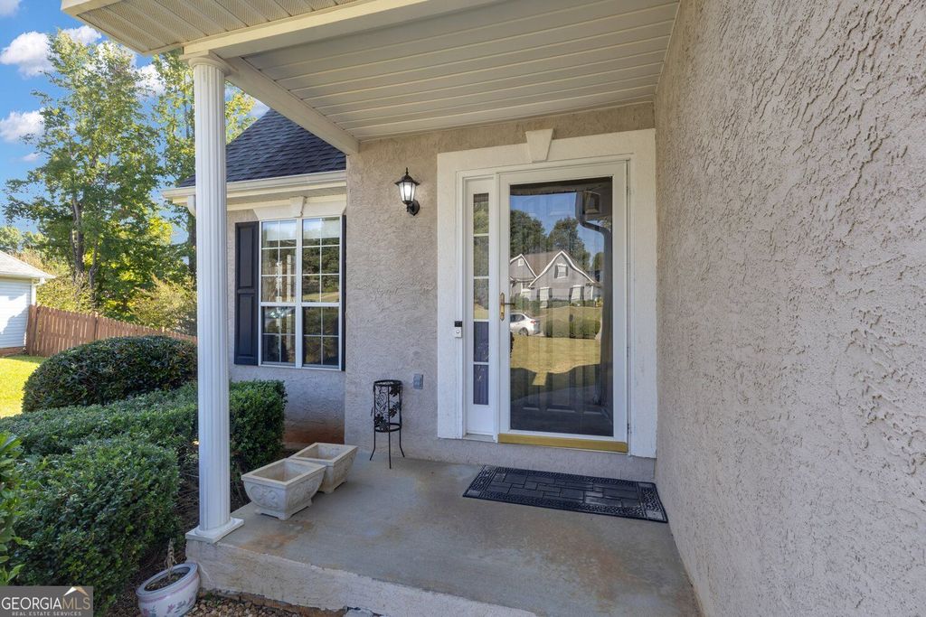 121 Kingsbrook Circle, Newnan, GA 30265 — photo 3