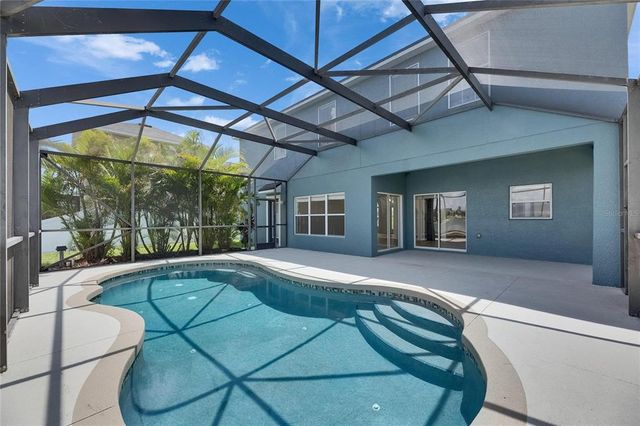 1806 MIRA LAGO CIRCLE, Ruskin, FL 33570