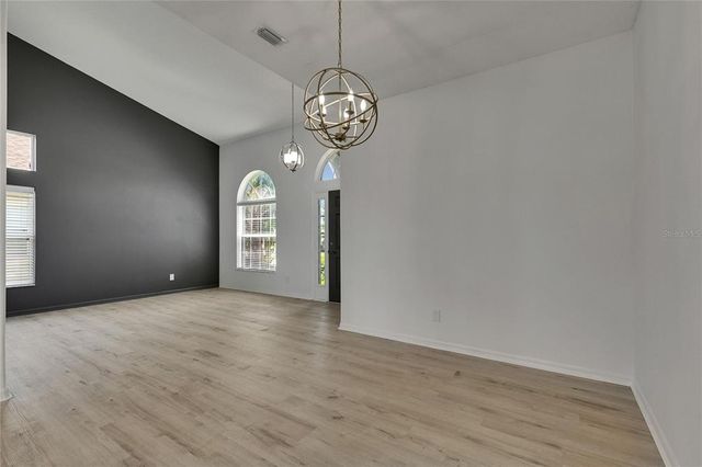 1806 MIRA LAGO CIRCLE, Ruskin, FL 33570
