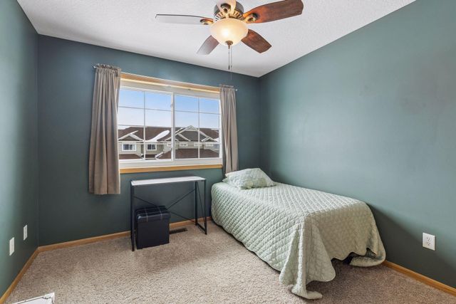 19490 Prairieview Drive, Rogers, MN 55374