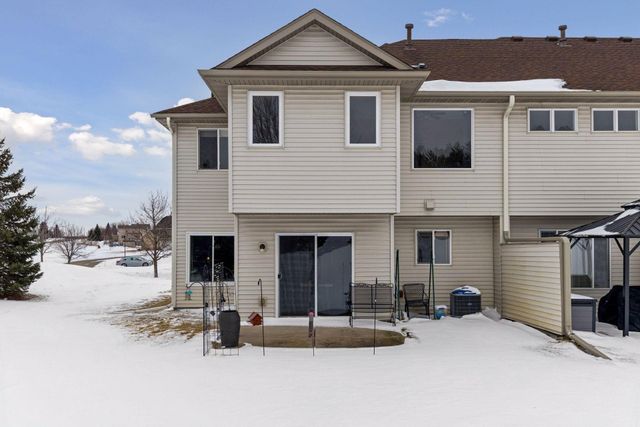 19490 Prairieview Drive, Rogers, MN 55374