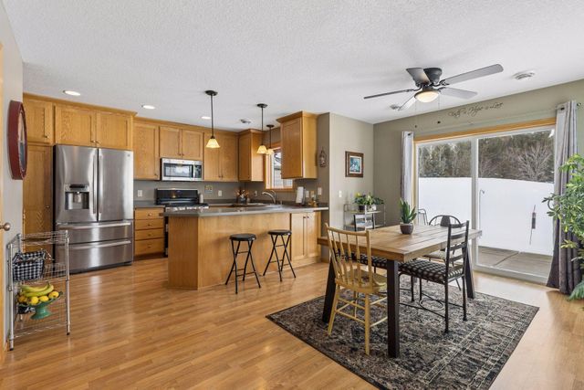 19490 Prairieview Drive, Rogers, MN 55374