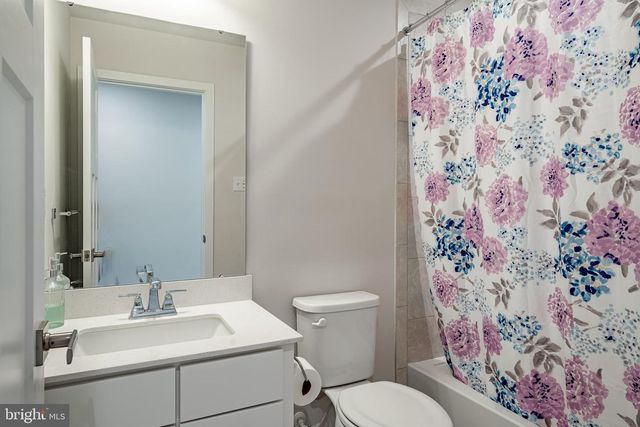 208 CHASE DR, Downingtown, PA 19335