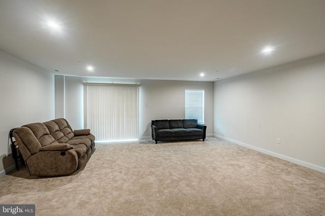 208 CHASE DR, Downingtown, PA 19335