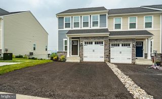 208 CHASE DR, Downingtown, PA 19335