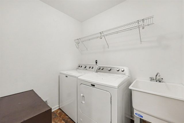 7381 E Brook Drive, Ypsilanti, MI 48197
