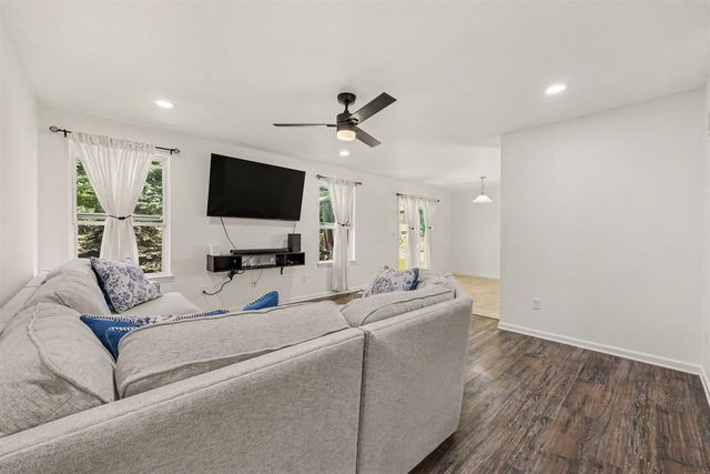 7381 E Brook Drive, Ypsilanti, MI 48197