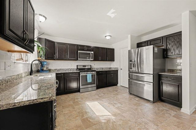 7381 E Brook Drive, Ypsilanti, MI 48197