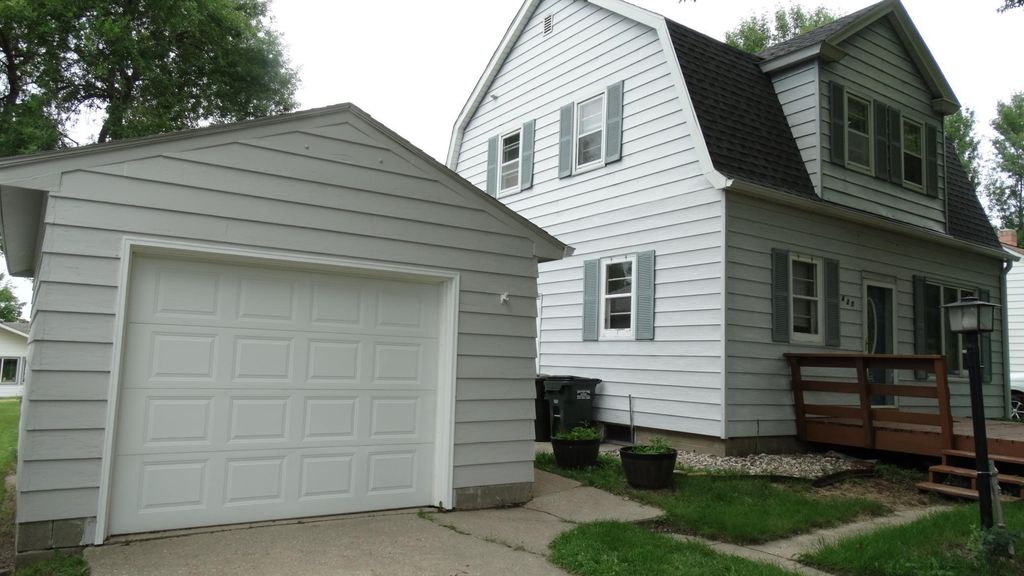 420 7th Avenue SE, Elbow Lake, MN 56531