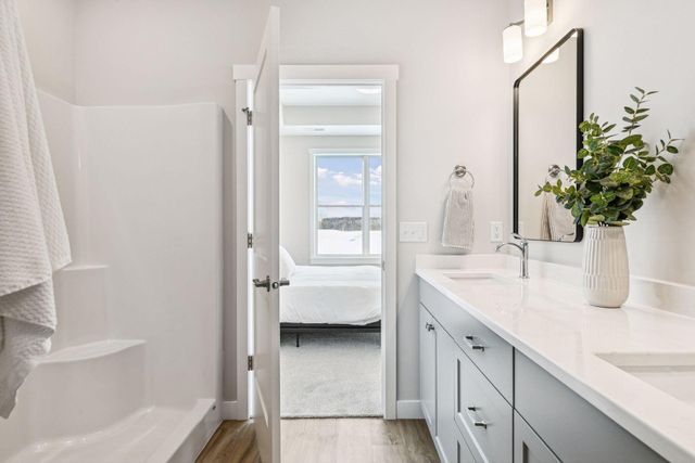 1003 Turner Lane, New Richmond, WI 54017