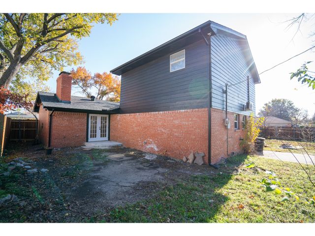 1017 Tosch Lane, Mesquite, TX 75149