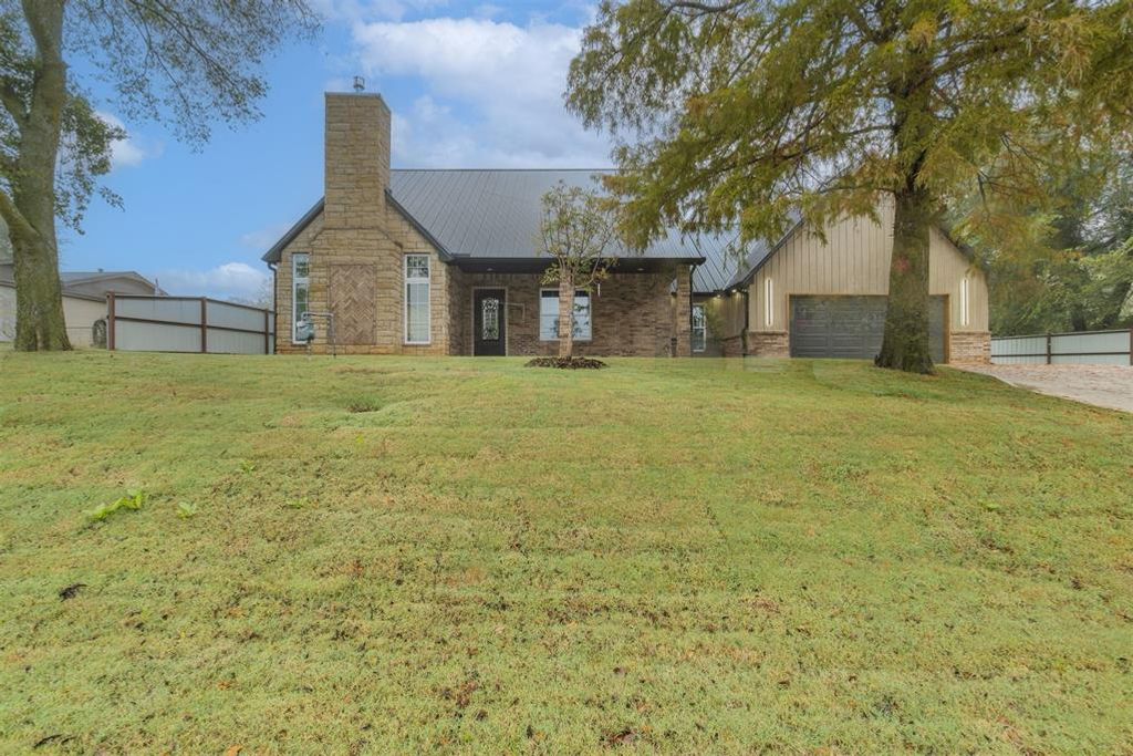 2925 N Choctaw Road, Choctaw, OK 73020