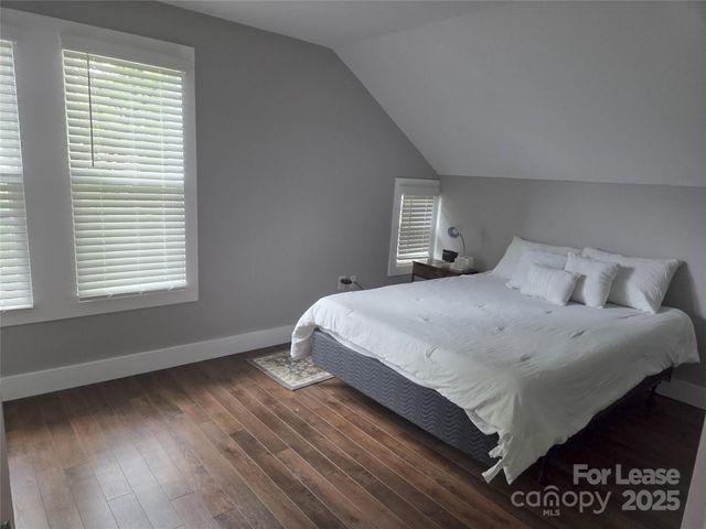 238 S Main Street, Davidson, NC 28036