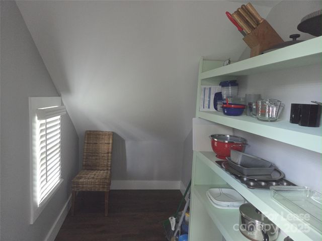 238 S Main Street, Davidson, NC 28036