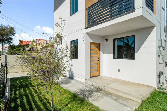 3223 Lanfranco Street, Los Angeles, CA 90063