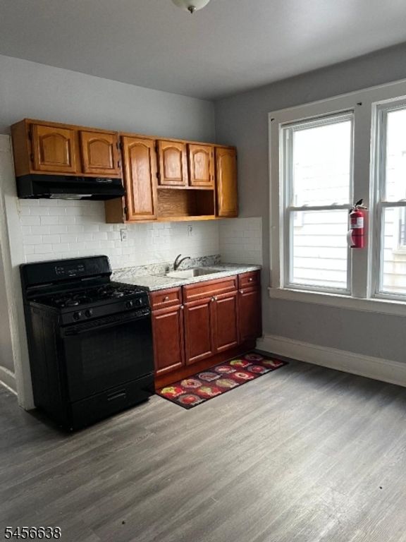 129 Carolina Ave, Newark City, NJ 07106 — photo 5