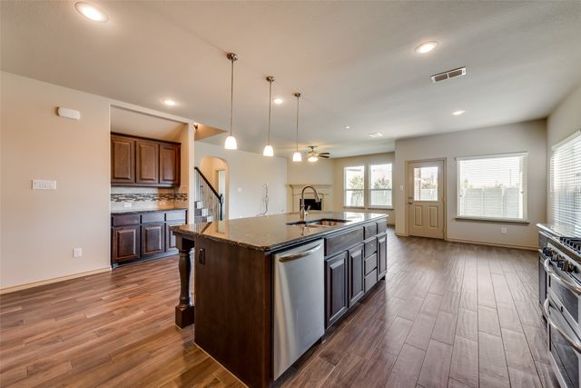 112 Bluebird Way, Argyle, TX 76226