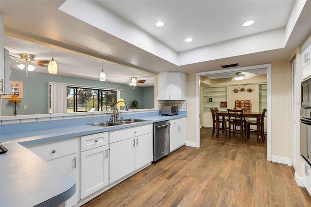 3656 OAK GROVE DRIVE, Sarasota, FL 34243
