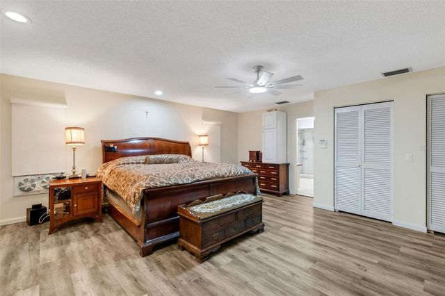 3656 OAK GROVE DRIVE, Sarasota, FL 34243