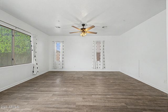 12175 W CHASE Lane, Avondale, AZ 85323