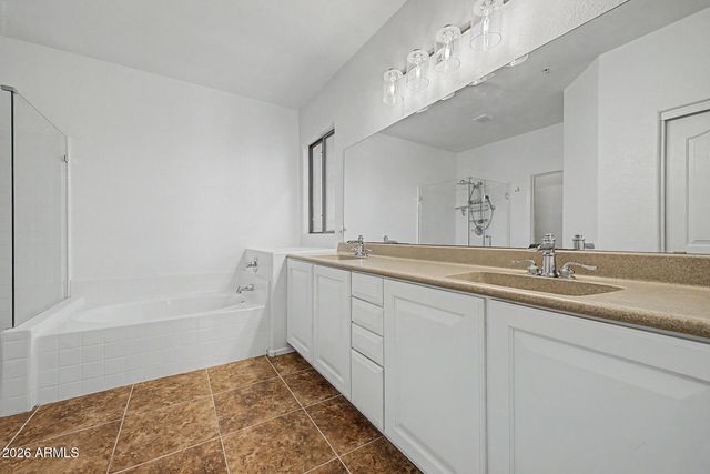 12175 W CHASE Lane, Avondale, AZ 85323