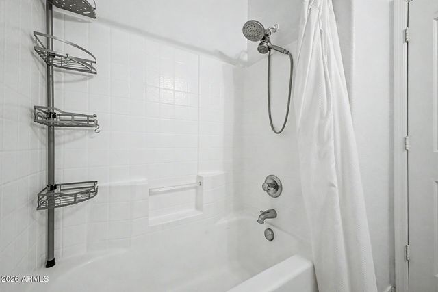 12175 W CHASE Lane, Avondale, AZ 85323