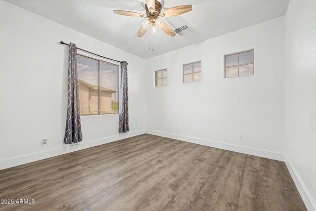 12175 W CHASE Lane, Avondale, AZ 85323