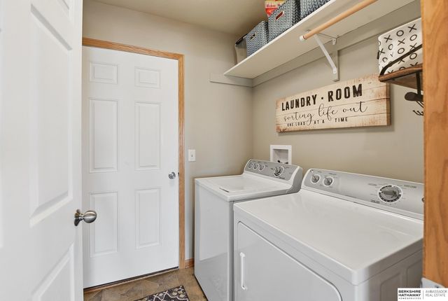 1815 N 176 Plaza, Omaha, NE 68118