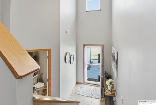 1815 N 176 Plaza, Omaha, NE 68118