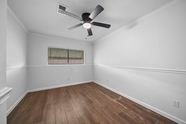 11024 San Jacinto Drive, La Porte, TX 77571