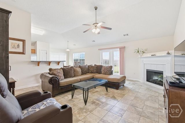 143 Carlisle Way, Savannah, GA 31419