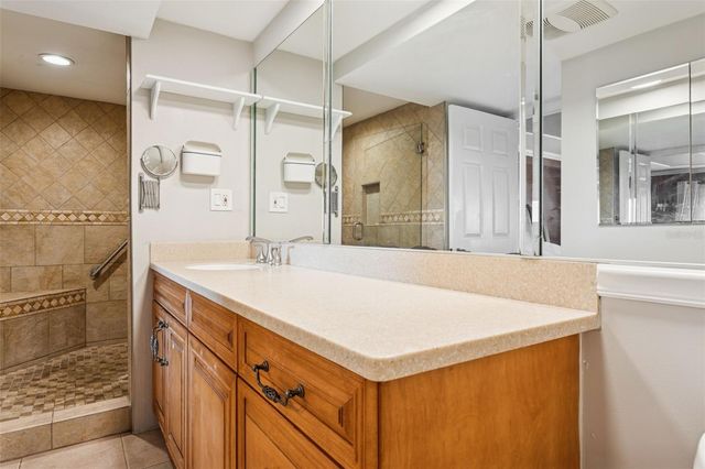 4141 BAYSHORE BOULEVARD 1204, Tampa, FL 33611