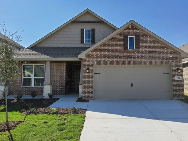 1716 Rio Secco Drive, Fort Worth, TX 76131