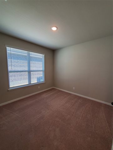 1716 Rio Secco Drive, Fort Worth, TX 76131