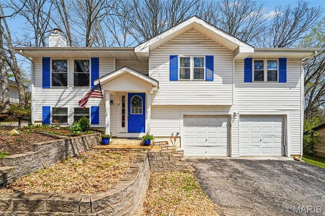 18 Muir Street, Eureka, MO 63025