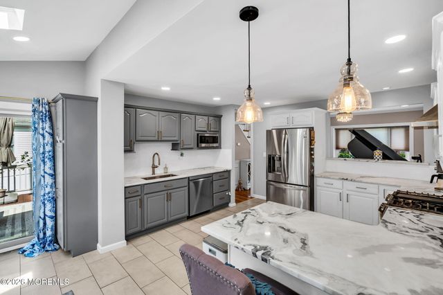 22 Macarthur Avenue, Cranford, NJ 07016