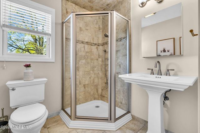 22 Macarthur Avenue, Cranford, NJ 07016