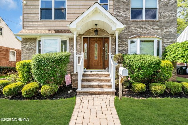22 Macarthur Avenue, Cranford, NJ 07016