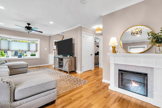 22 Macarthur Avenue, Cranford, NJ 07016