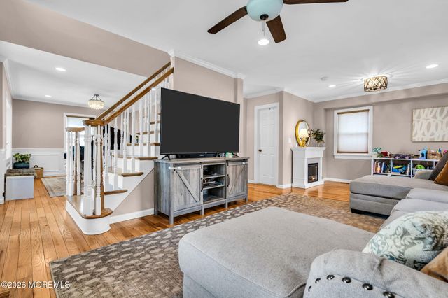 22 Macarthur Avenue, Cranford, NJ 07016
