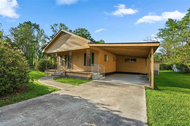 202 Gill Street, Dequincy, LA 70633