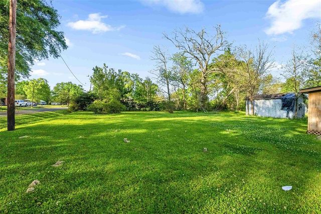 202 Gill Street, Dequincy, LA 70633