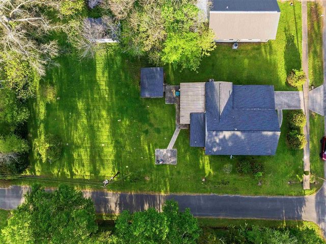 202 Gill Street, Dequincy, LA 70633